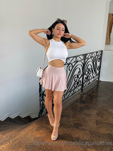 Jessica Sunok 完璧なスター 画像