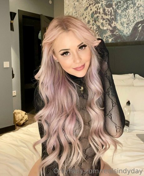 Sindy Day アダルトスター 写真