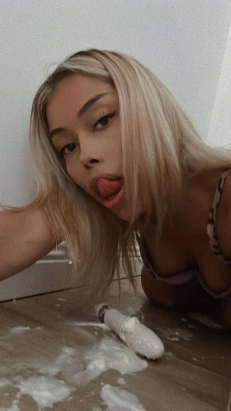 Sandra Trengia 無料モデル 画像