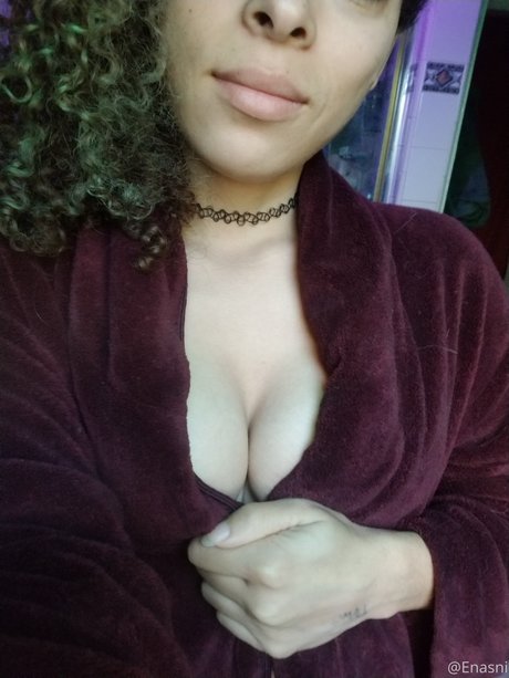 巨乳で痩せているオンリーファンズ エロチック ギャラリー