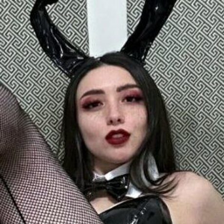 dianaslrn セクシーなポルノスター 画像