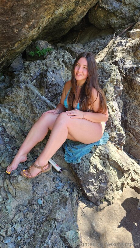 フェイスオンリーファン ポルノ 写真