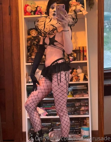 _elaine arbor ポルノスター 可愛い 写真