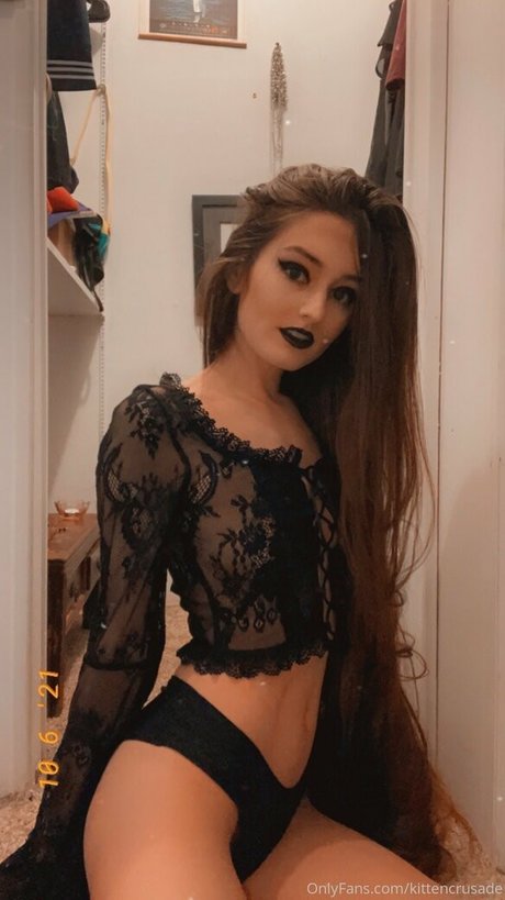 _elaine arbor スター ヌード 画像