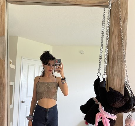 Anne Frank ポルノスター 写真