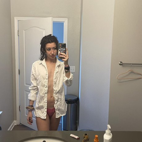 ビーチセックスオンリーファンズ ホットxxx 画像