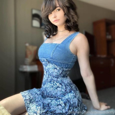 Kali Kitten 高品質女優 写真