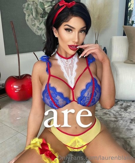 熟女のおっぱいオンリーファンズ ヌード 写真