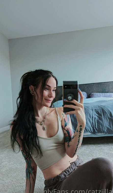 セーリングオンリーファンズ アートポルノ 写真