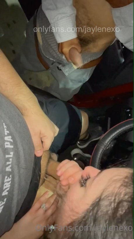 Jaylenexo ポルノスター ギャラリー