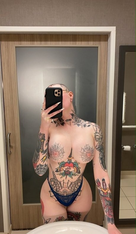 ドイツのアマチュアオンリーファンズ ホットヌード 画像