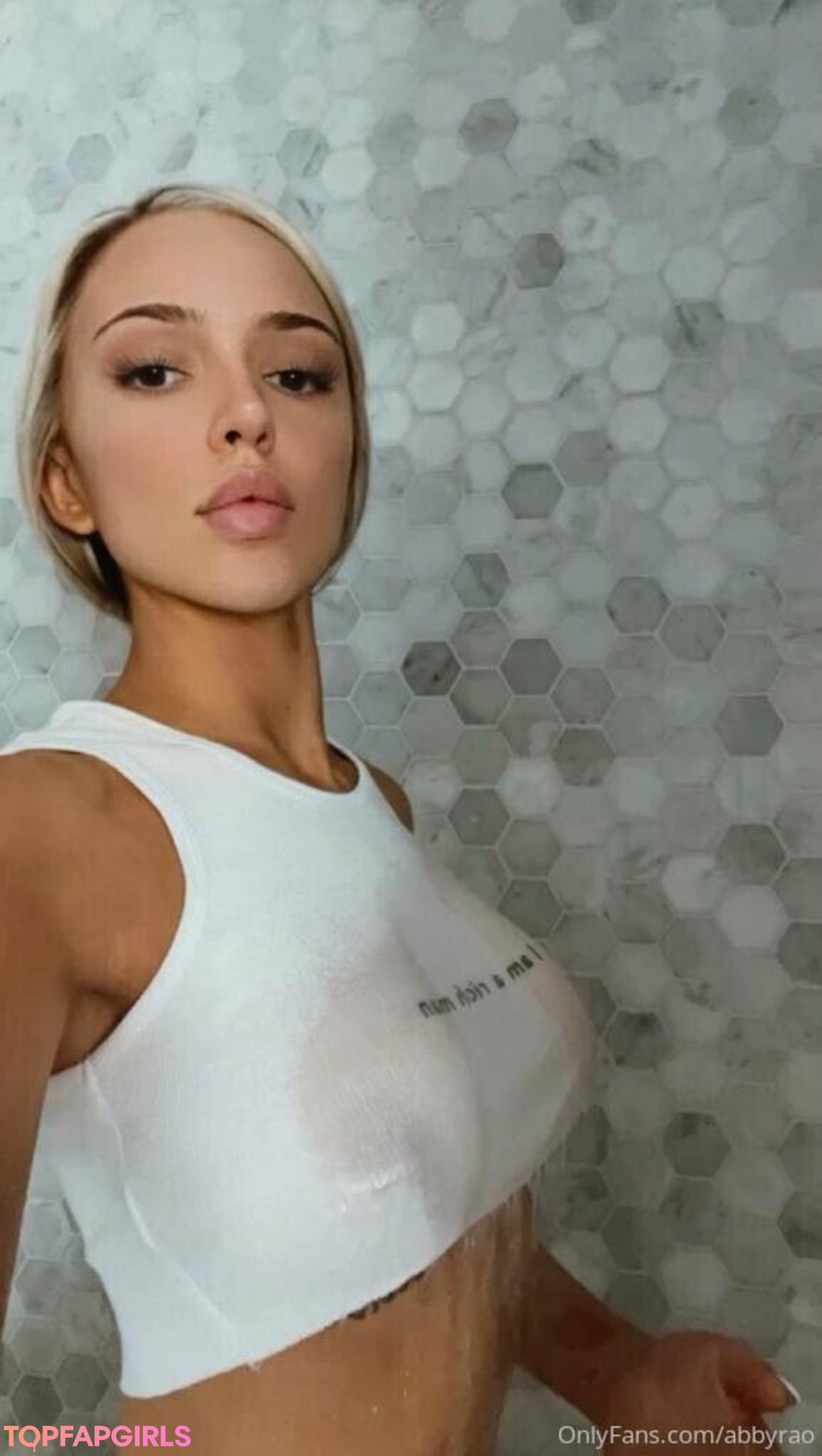 黒人3P オンリーファンズ xxx 写真