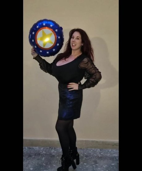 黒人ティーンオンリーファンズ ホットセクシー 画像