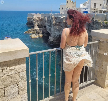 アラブの太ったオンリーファンズ HD 画像