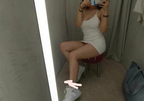 コスプレ フェムボーイ オンリーファンズ 可愛い ギャラリー