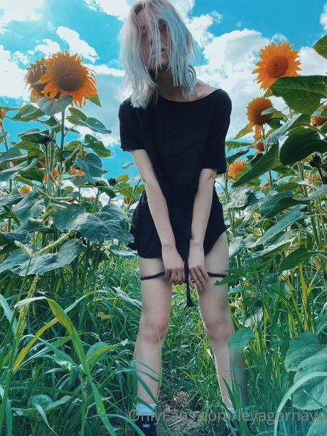 Leya Gornaya 美しいモデル 画像