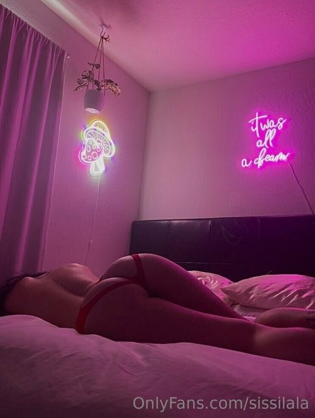 Jada direito ポルノスター 美しい 写真