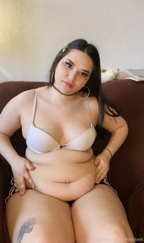 アマチュアディープスロートオンリーファンズ ポルノ 画像