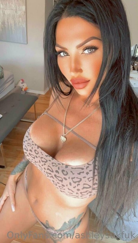 アナルアジア人オンリーファンズ トップ 写真