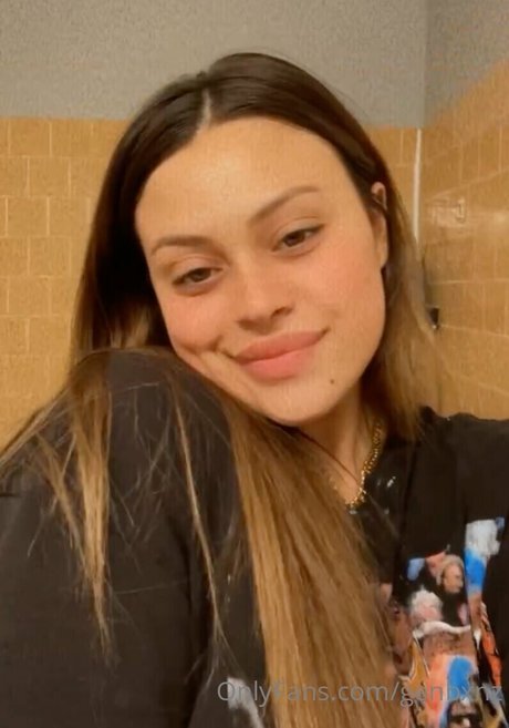 黒人のオンリーファンズ ヌード 写真