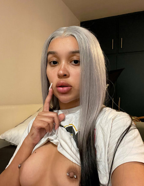 Belizeanprincesss ポルノスター エロティック 画像