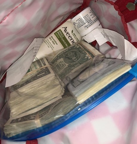 コスプレオナニーオンリーファンズ 無料ポルノ 写真