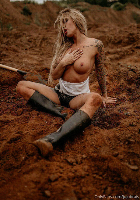 痴女妻オンリーファンズ 無料裸 写真