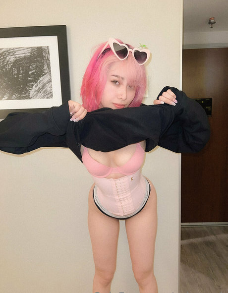 Ashounch ヌードモデル 画像