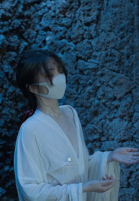 ジャークオンリーファンズ 無料 写真