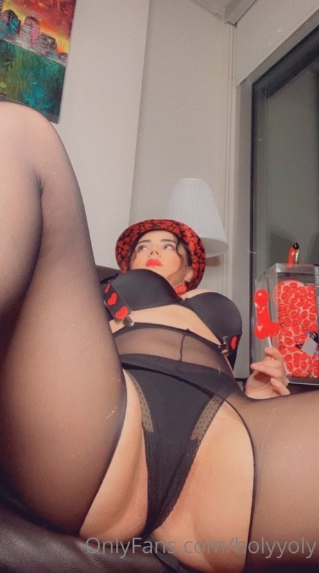 hollyoly ポルノモデル アーカイブ