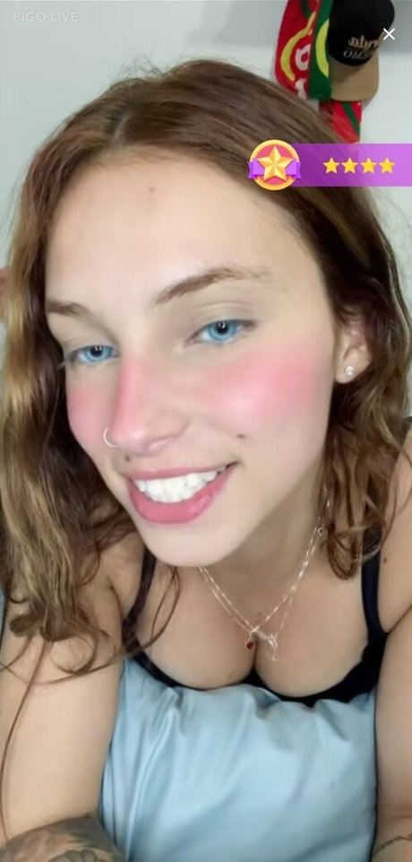 Vitoria j アートモデル 写真