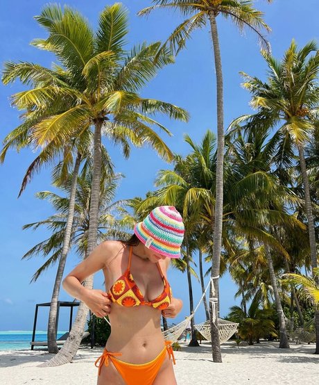 Martina Socrate HDスター ギャラリー