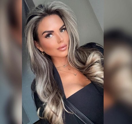 Nana Van Veghel トップポルノスター 写真