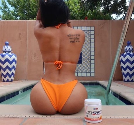 筋肉トランスオンリーファンズ アートヌード ギャラリー