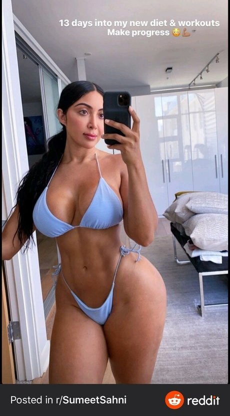 老母オンリーファン エロチック 写真