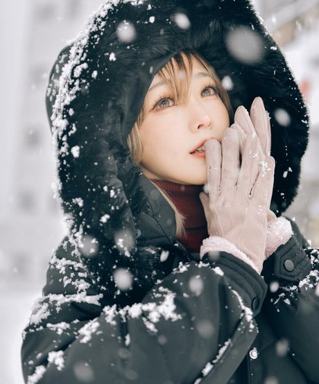 Ely Cosplay 最高のモデル 画像