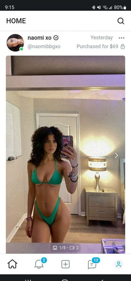 Naomi Rogers 裸の女優 ギャラリー