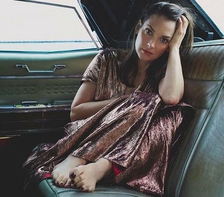 アマチュアブロンドオンリーファンズ セクシー 写真