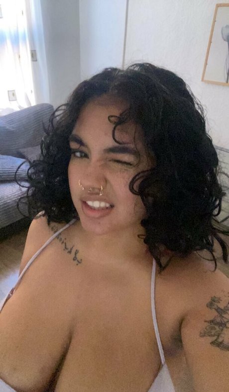 Boa Hancock エロティックモデル 写真