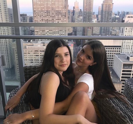 アラブ人妻オンリーファンズ 無料 写真