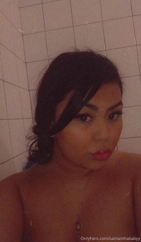 ランジェリーヌードオンリーファンズ ホットセックス 画像