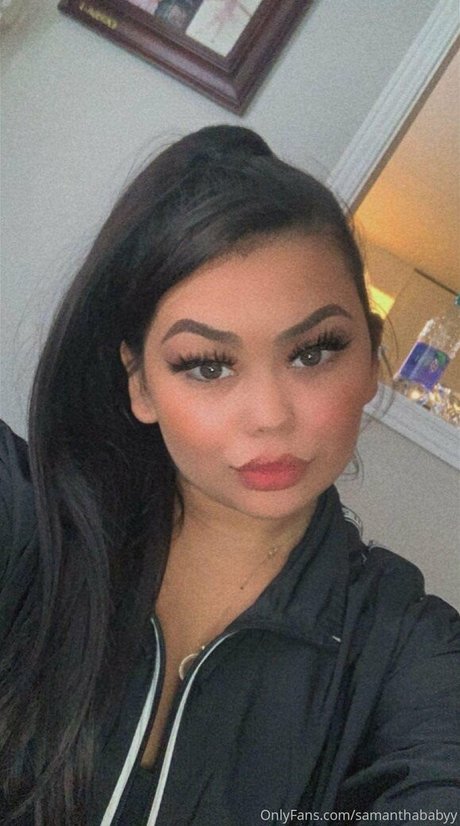 ティーンフィンガリングオンリーファンズ トップ ギャラリー