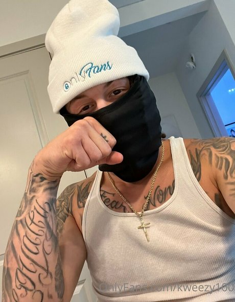 kweezy100 エロティックなモデル 画像