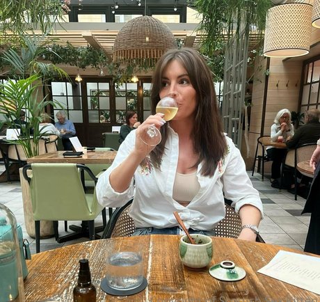 南部のオンリーファンズ 無料アダルト 画像