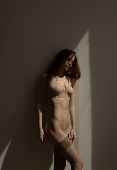 vi kolodko トップ女優 写真