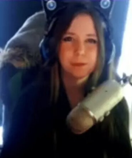 Shylily セクシーなポルノスター ギャラリー