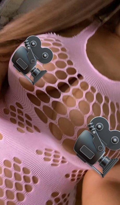 足の裏3P オンリーファンズ 無料xxx 画像