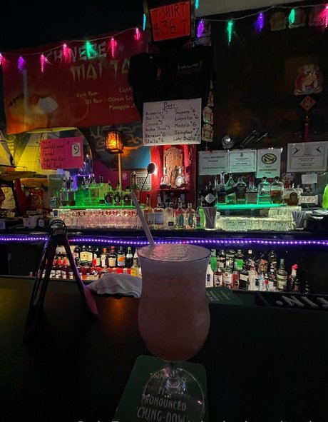 キティ・ウェット・オンリーファンズ ヌード 写真