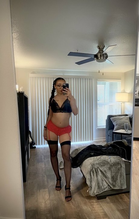 novatitsxxx アダルトスター 写真