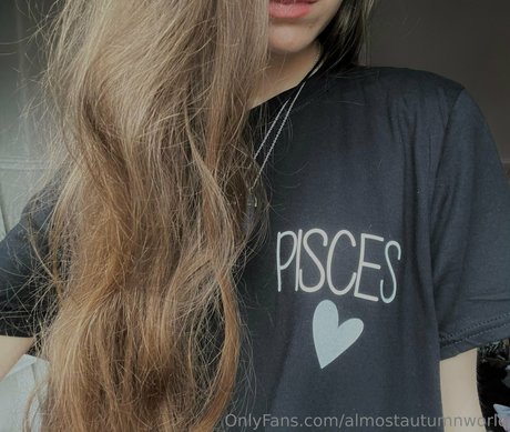 almostautumnworld セックス女優 画像